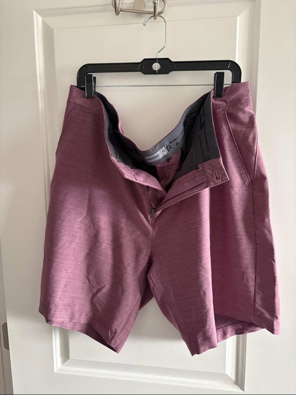 Men's Flat Front Performance Shorts in Mauve